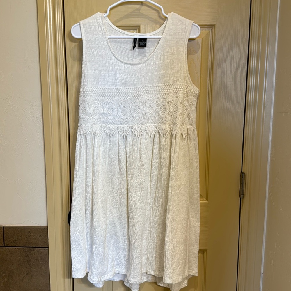 Textured white dress